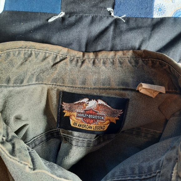 Vintage Harley-Davidson Motorcycle 100% Cotton Gray Embroidered Button Up Shirt - Picture 10 of 12